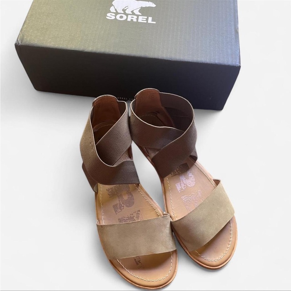 Sorel Women's Sage Green Crisscross Elastic & Suede Sandals